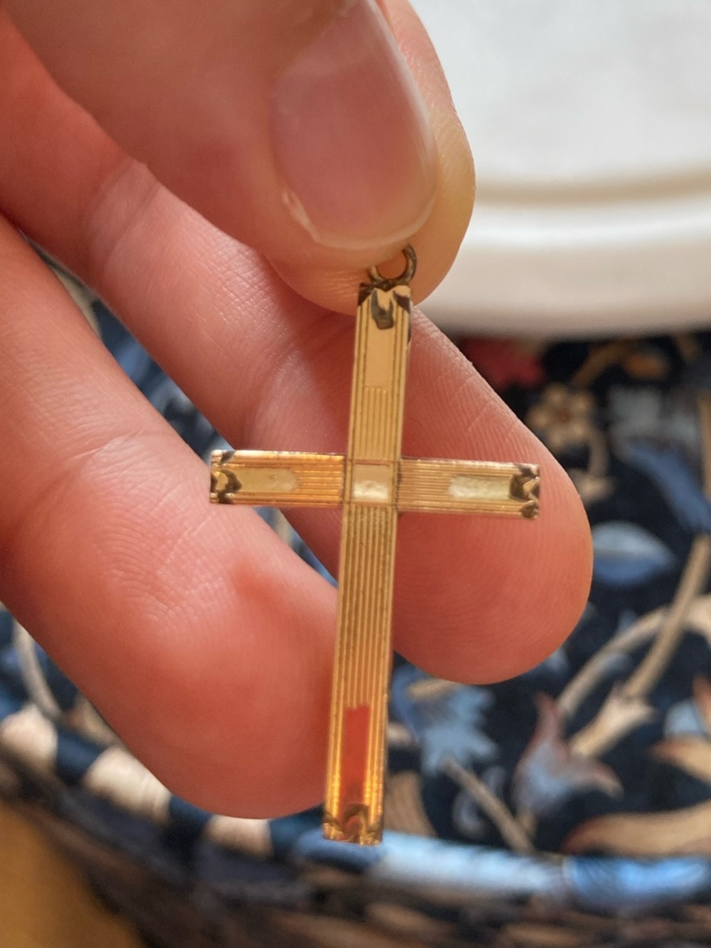Art Deco 10K Gold-Filled Floral Engraved & Deco Detail Cross Pendant - Picture 12 of 13